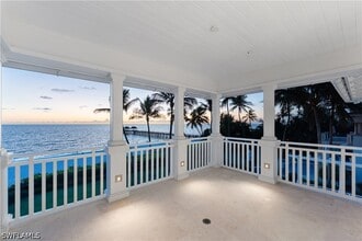 Building Photo - 1270 Gulf Shore Blvd S