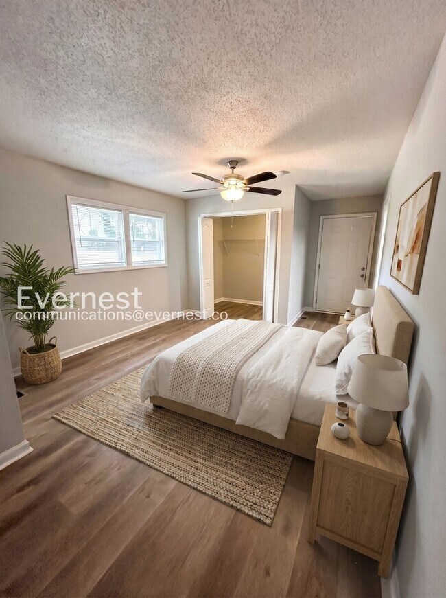 Building Photo - 9307 Feldbank Dr