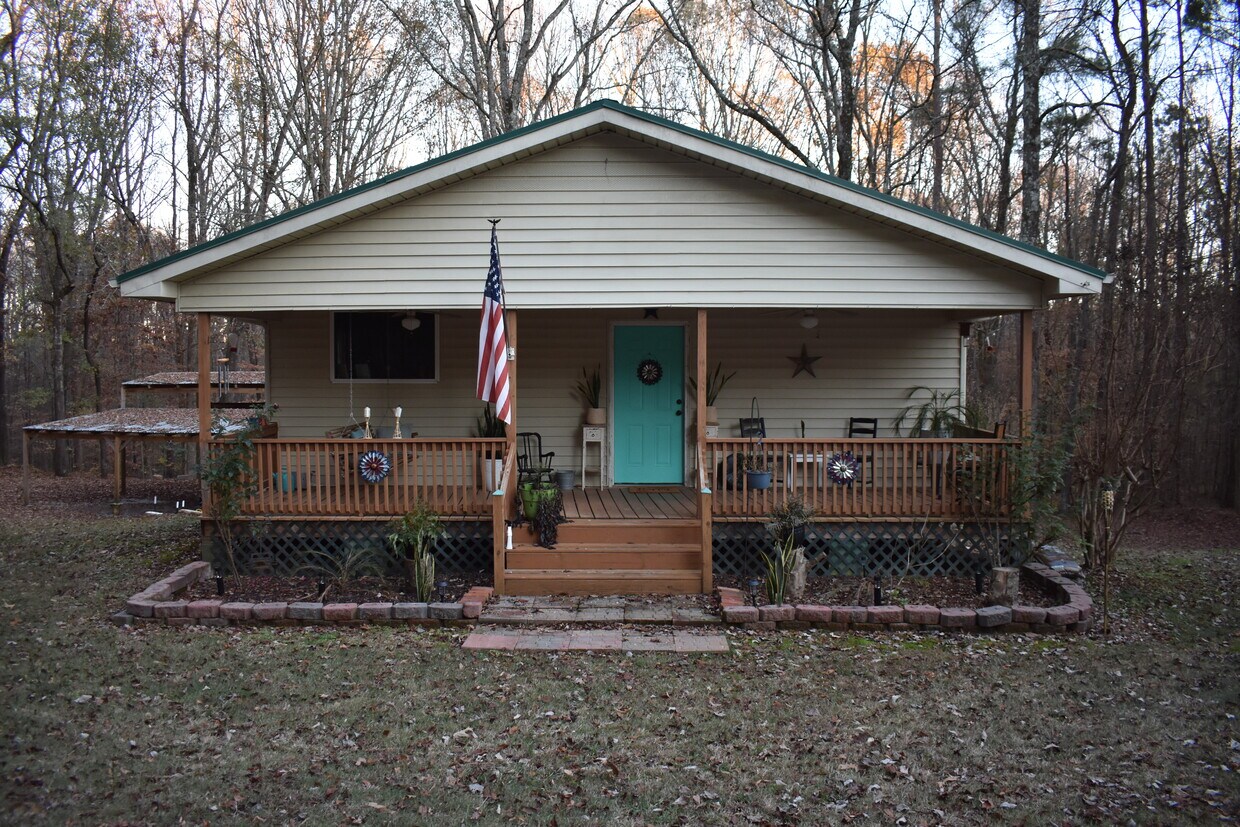 13554 Grigsby Ferry Rd, Elkmont, AL 35620 House for Rent in Elkmont