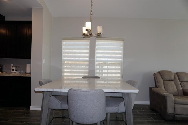 Building Photo - 1610 Alborada Dr.