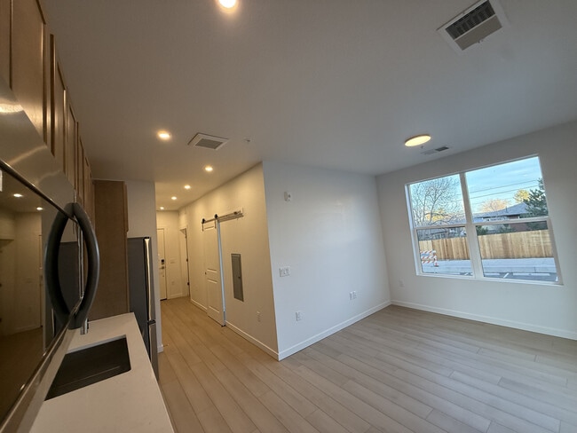 Building Photo - 1650 Sheridan Blvd