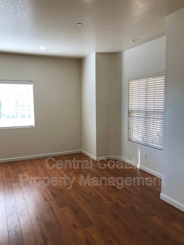 10 Carmel Cir, Marina, CA 93933 House for Rent in Marina, CA