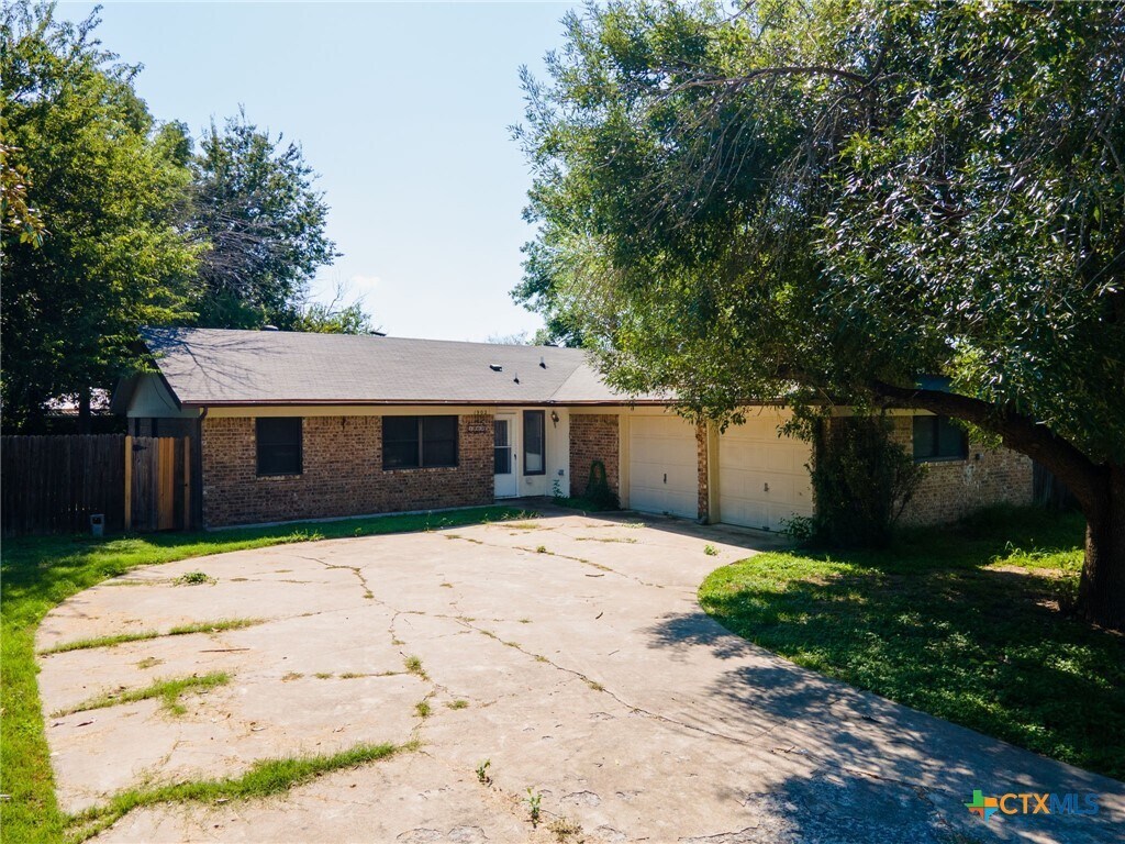 Foto principal - 1902 Hooten St