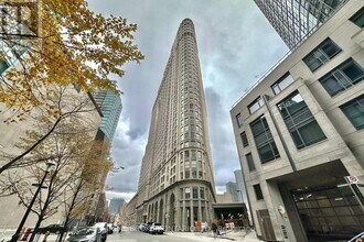 Building Photo - 25 The Esplanade