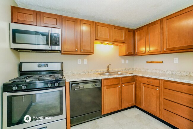 Building Photo - 4984 Cherry Creek Pkwy S