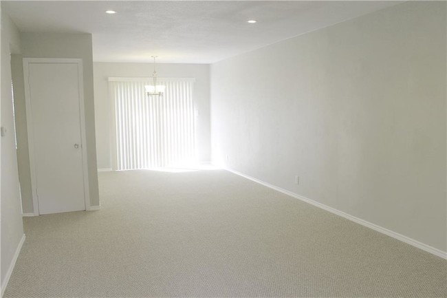 Building Photo - 7801 Shoal Creek Blvd