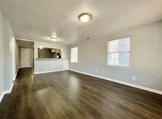 Foto del edificio - 2625 E 12th St