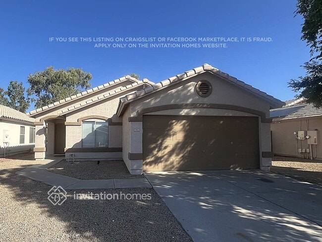 Building Photo - 15912 W Smokey Dr
