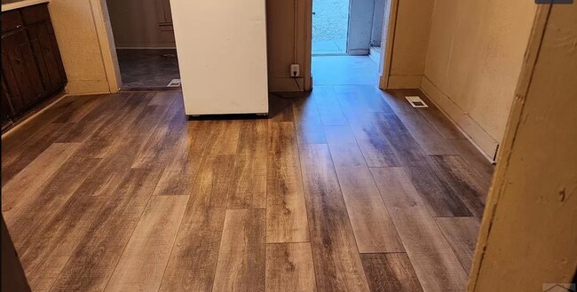 Building Photo - Cozy 3 bed, 1 bath Home