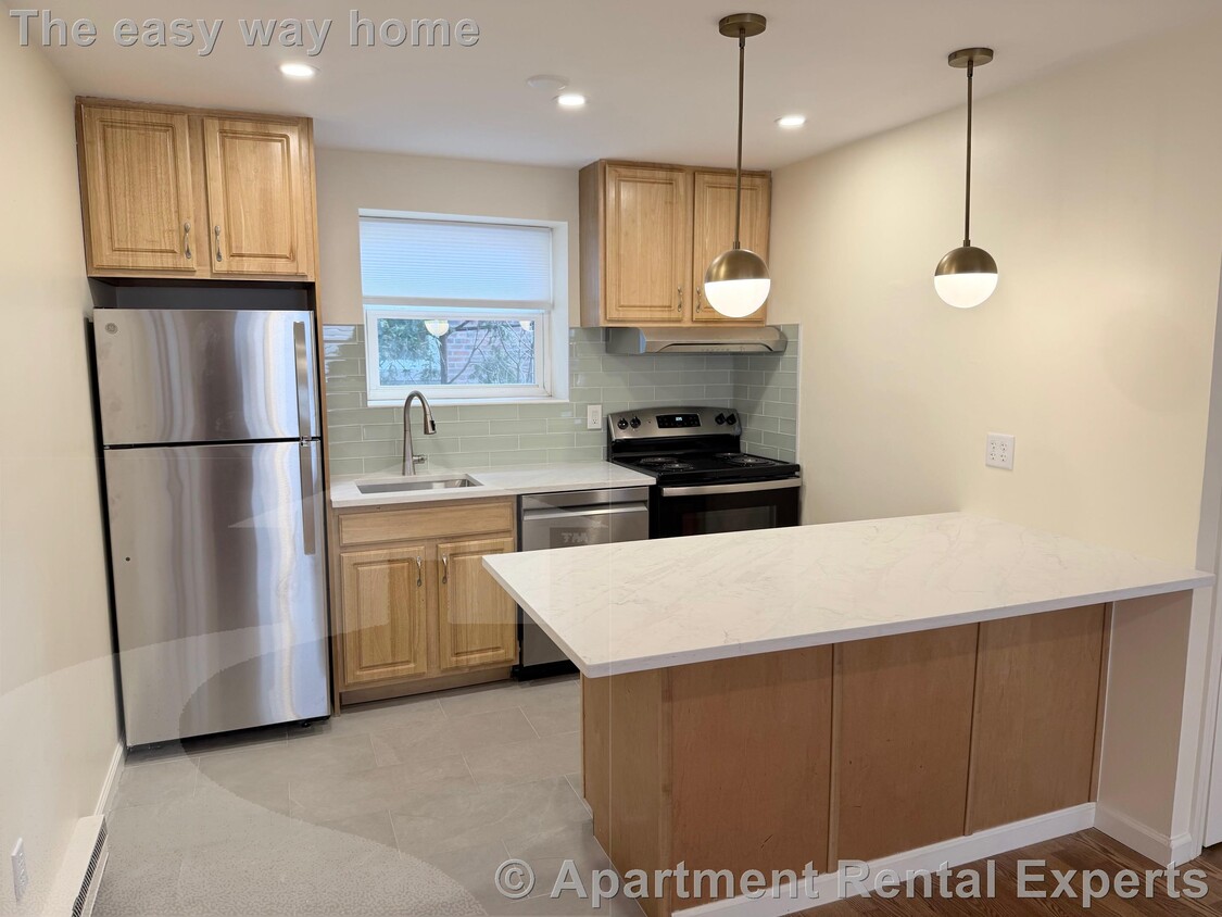 Photo - 104 Trowbridge St Unit #3