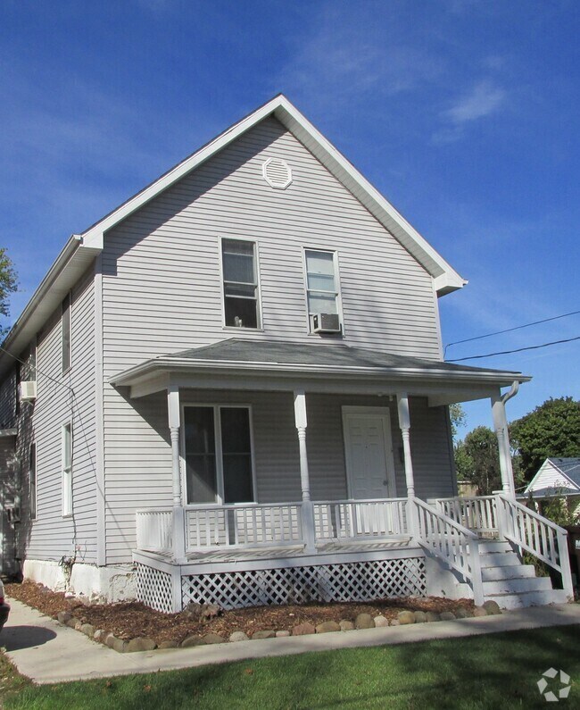 Apartments For Rent in Woodstock, IL 66 Rentals