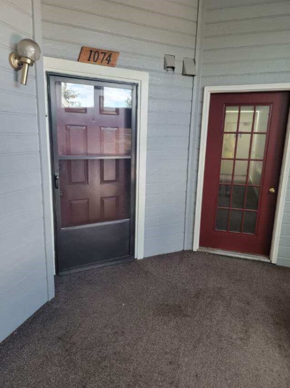 Foto del edificio - 1074 Acapulco Ct