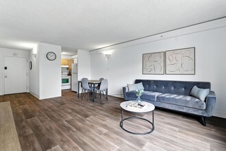 Building Photo - 1711 Bellevue Ave