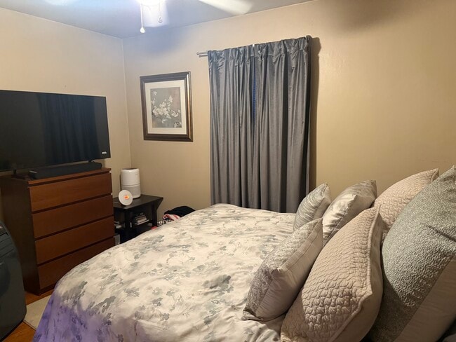 Two full bedrooms - 7922 W Center St