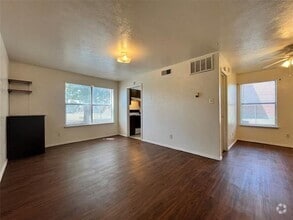 Building Photo - 2526 W Prairie St