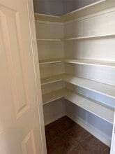 Building Photo - 8835 Old Maple Ln