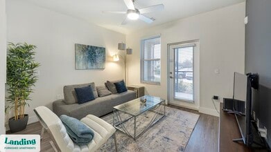 Building Photo - 4950 W Prescott St