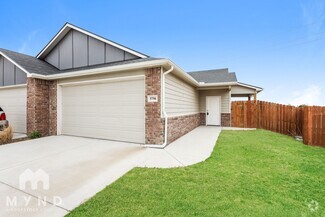 Building Photo - 5802 E Bristol Cir