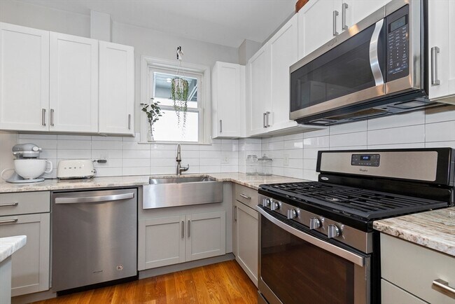 Foto del edificio - 285 Princeton St