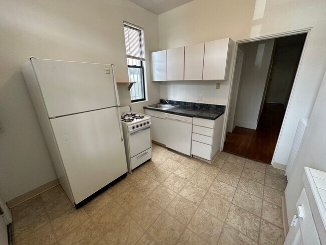 Building Photo - 208 Lehigh Ave