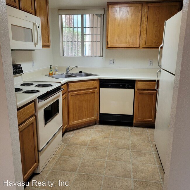 Building Photo - 2 br, 2 bath House - 3210 Sweetwater Avenu...
