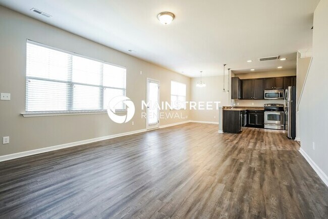 Building Photo - 4 Bedroom Pet-Friendly Home in Clayton, NC with Main Street Renewal