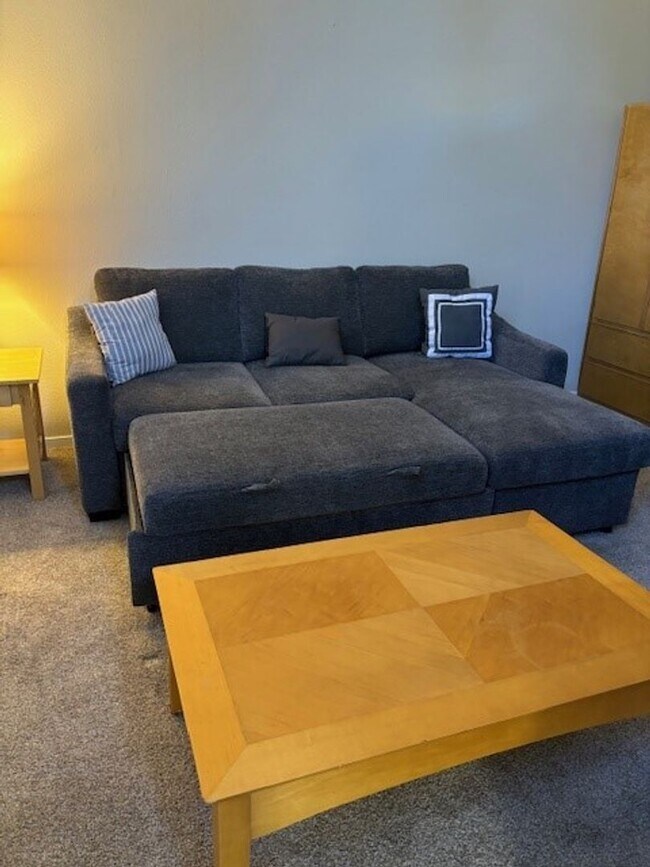 Foto del edificio - "Spring Special - $200.00 off First Full Month Rent with Lease"