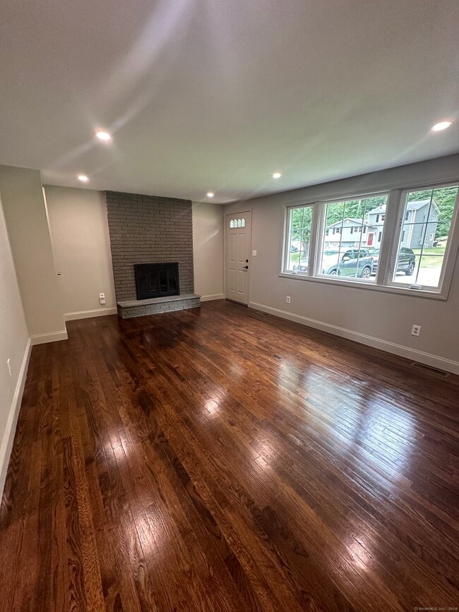 Building Photo - 30 Wiltan Dr