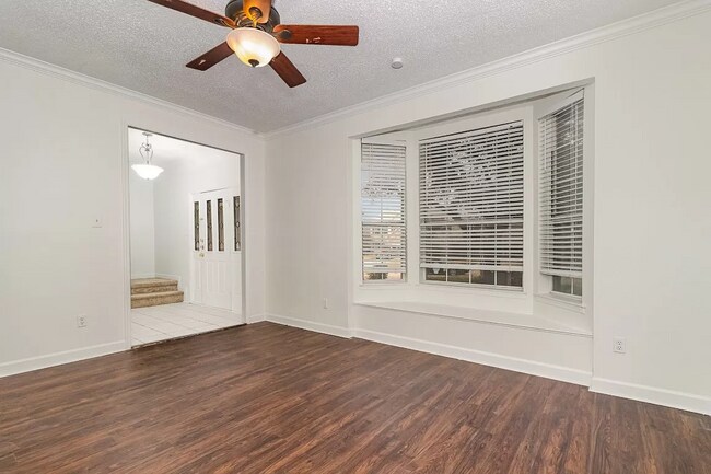 Building Photo - 2709 Silver Maple Ct