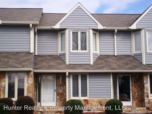 Primary Photo - 5331 Summit Heights Dr