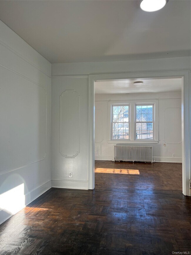 Foto del edificio - 23 Alida St