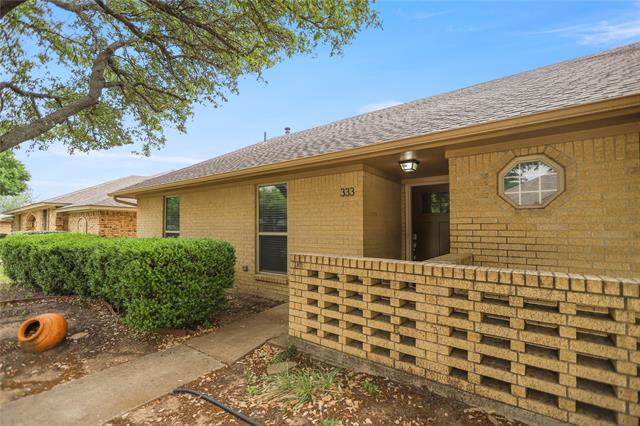 Building Photo - 333 Dogwood Dr