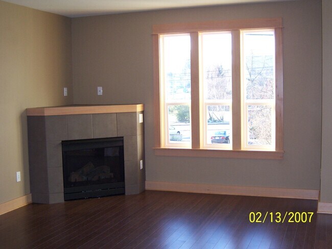 Foto del edificio - 4517 8th Ave NE
