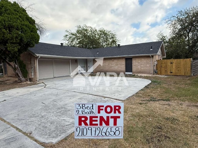 Building Photo - 12407 Statehouse St