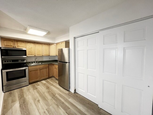 Building Photo - 65 NE 59th St