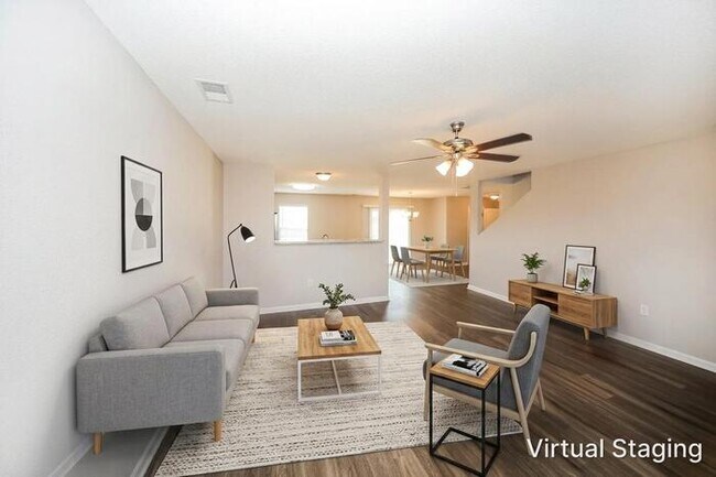 Foto del edificio - 7751 Freehold Dr