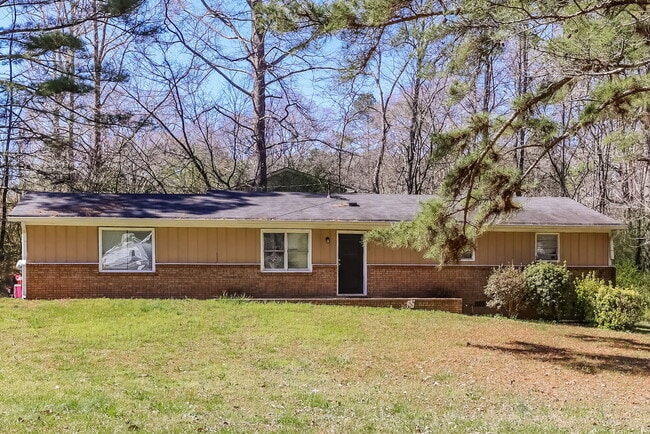 Building Photo - 3809 S Ridge Dr
