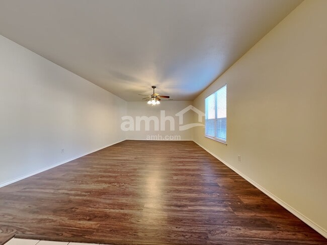 Foto del edificio - 13209 Ridgepointe Rd