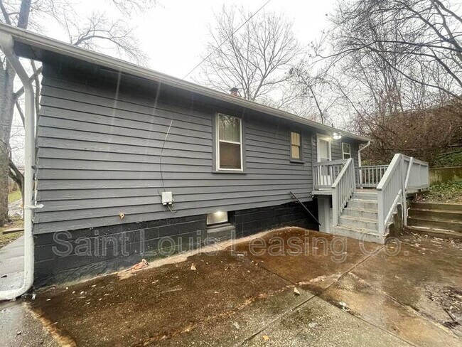 Building Photo - 5515 Wilborn Dr