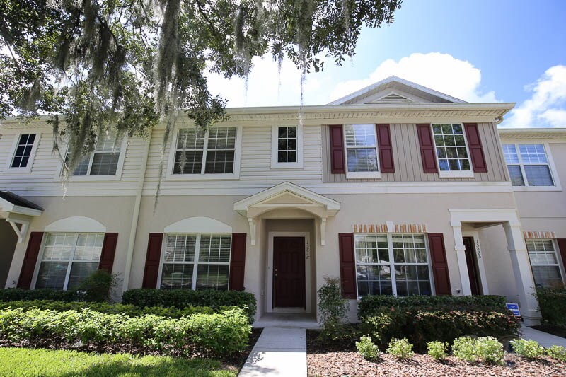 15827 Fishhawk View Dr, Lithia, FL 33547 Townhome Rentals in Lithia