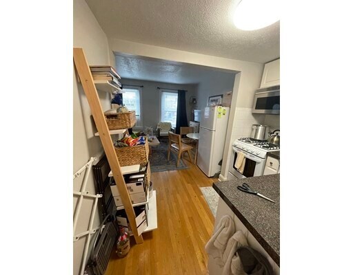 Building Photo - 544 Columbus Ave
