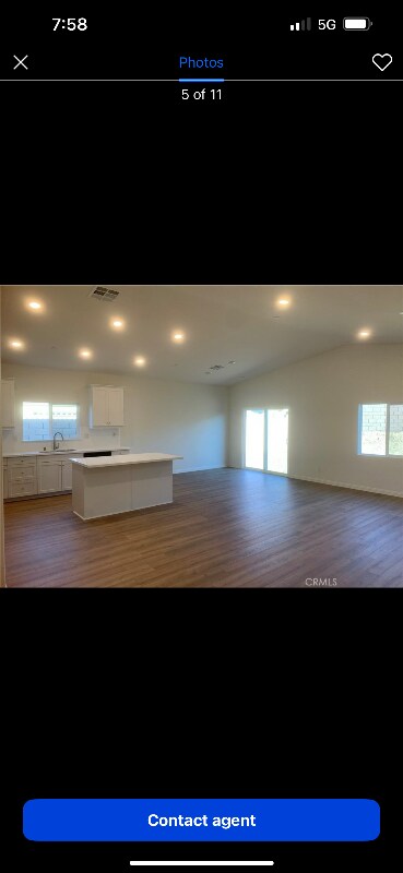 Foto del edificio - 15640 San Diego Ln