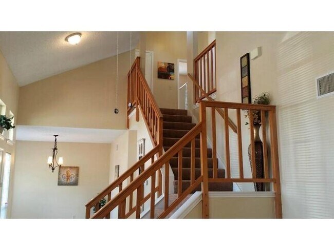 Foto del edificio - Huge corner lot 3/2.5/2 in Cedar Hill comi...