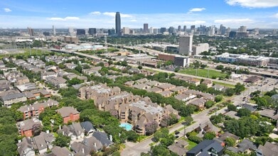 Building Photo - 5200 Weslayan St