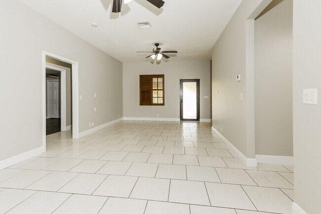 Foto del edificio - 15731 85th Rd N