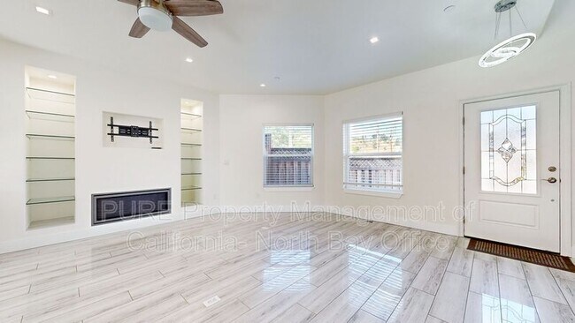 Foto del edificio - 3502 Parker Hill Court