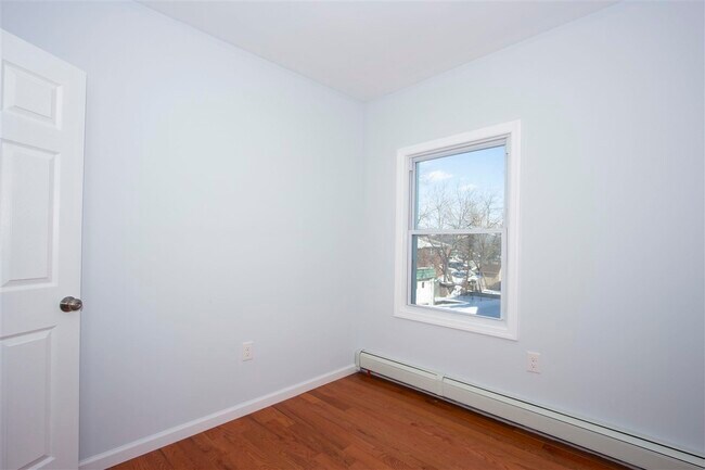 Foto del edificio - 125 Willard St