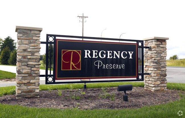 Regency Preserve Apartments Avon In Apartments Com