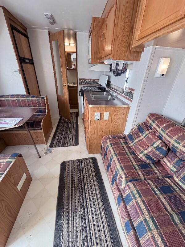 Foto del edificio - 200 N 28th St