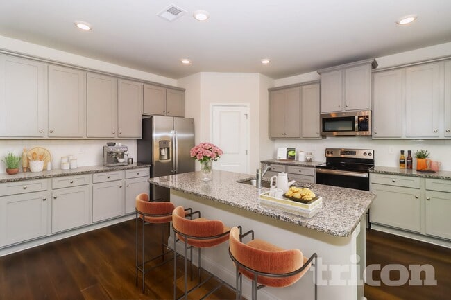 Interior Photo - Tricon Lake Norman